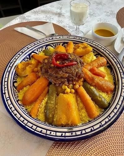 سمية