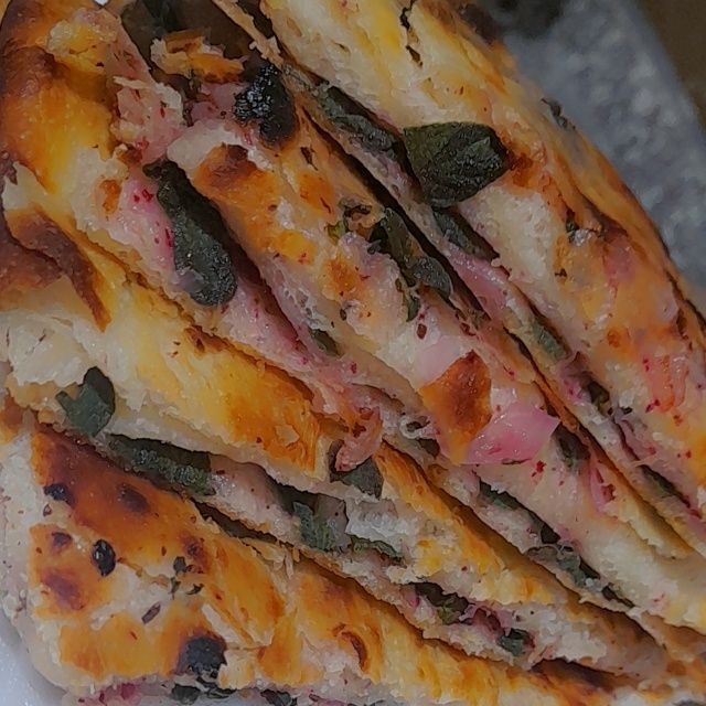 مطبق زعتر فلسطيني
