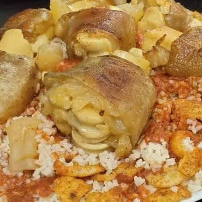 فته كوراع مع شوربة كوارع