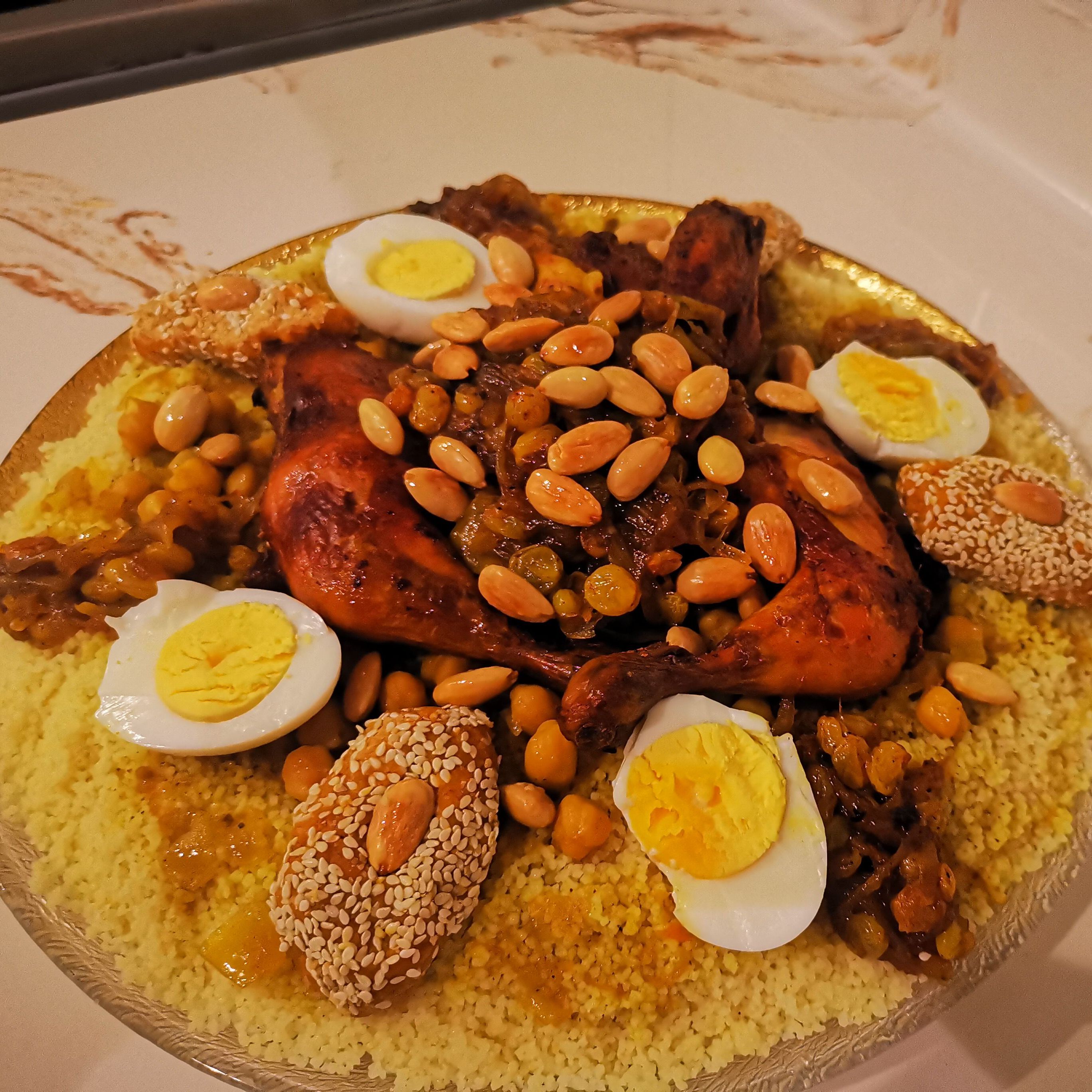 كسكسو بادجاج وتفاية