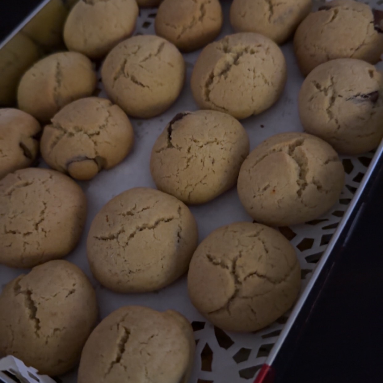 حلا الغريبه