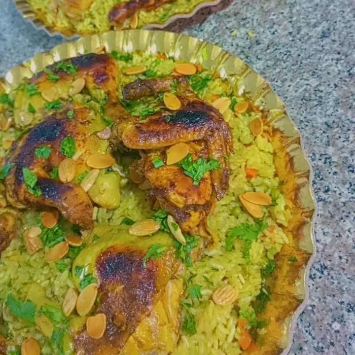 سدر اوزي او مندي اوكبسه كيلو ونصف رز +دجاجتين +صوص حار او عادي