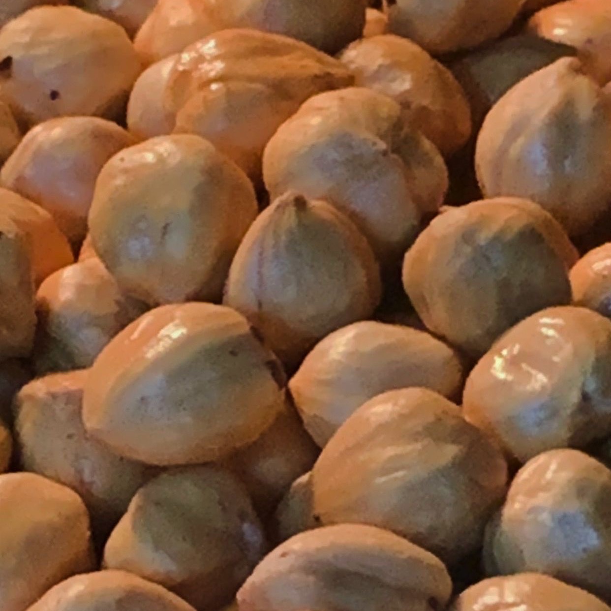 زبدة البندق المحمصه العضويه 
خاليه من الدهون والسكر الصناعي 
منتج طبيعي منزلي خالي من المواد الحافظه