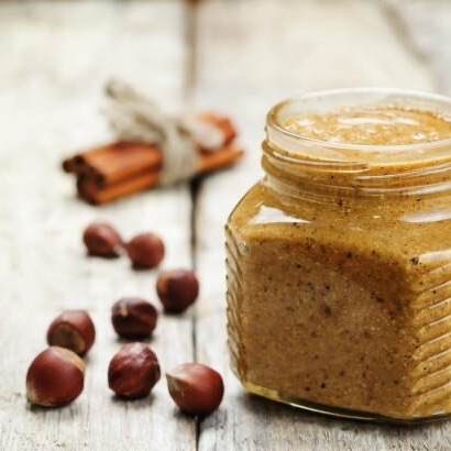 زبدة البندق لذيذه مع الكيك والتراميسو واي حلاوه تسوينها يطلع الطعم رهيب