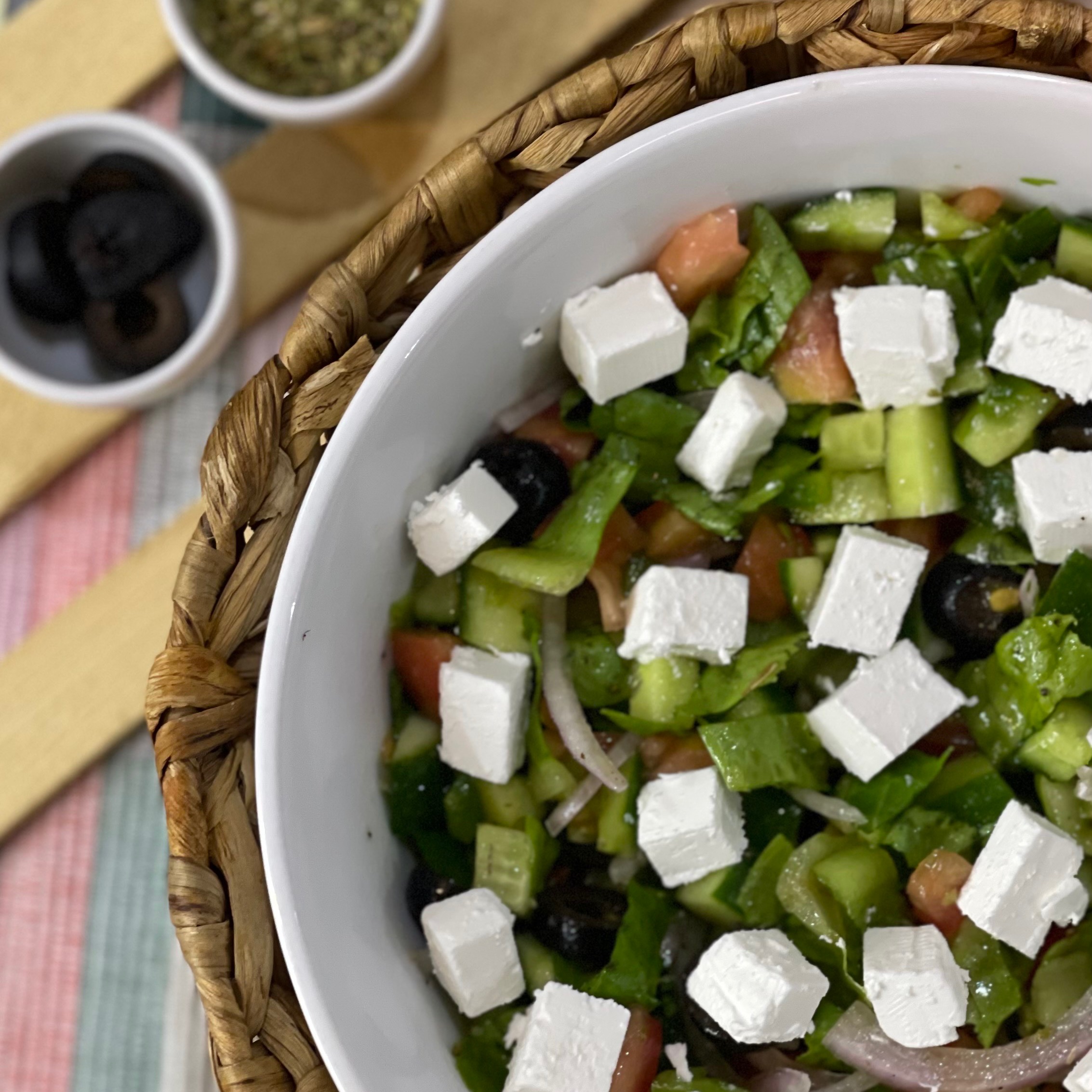 سلطة يونانية