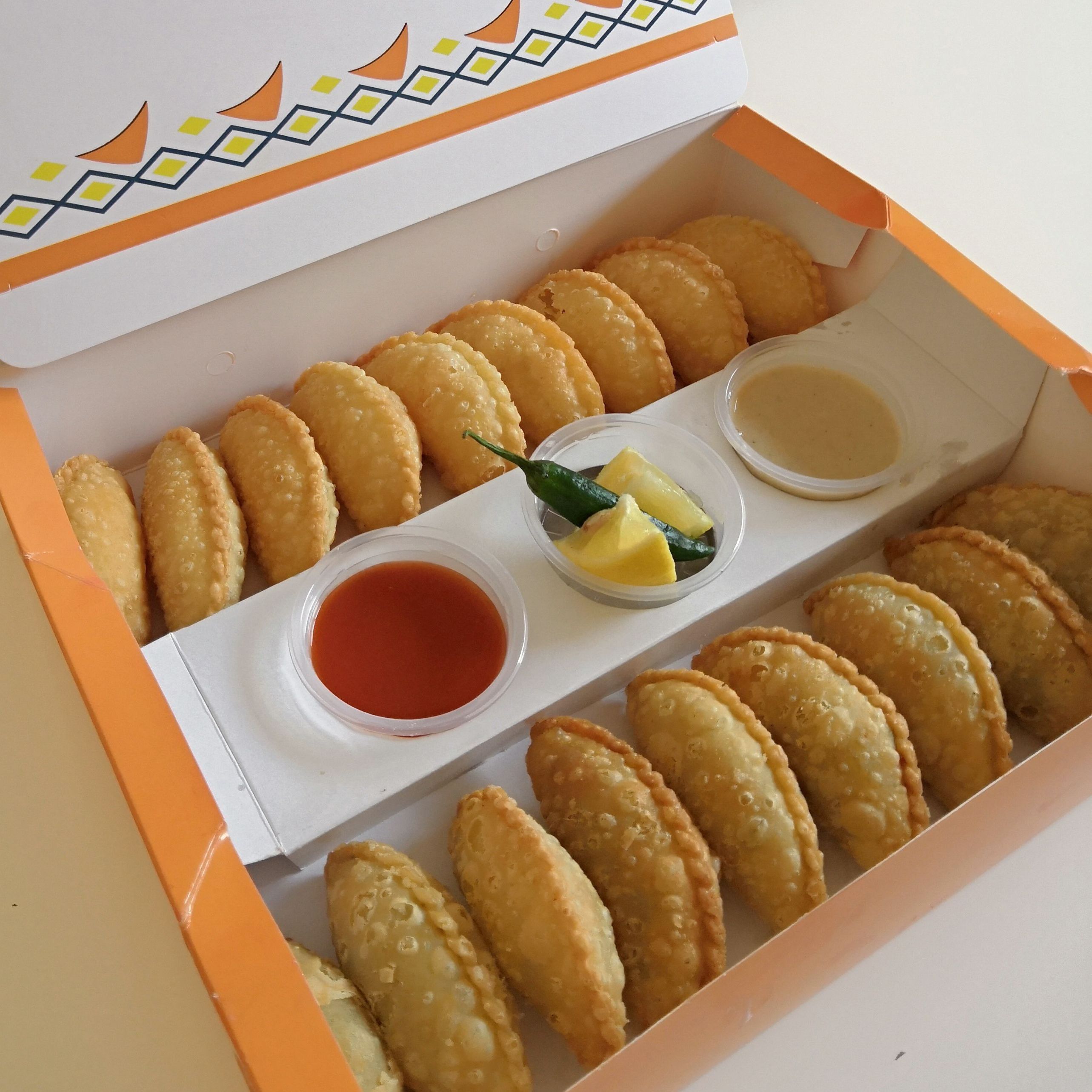 سمبوسة بف بحشوة الدجاج المميزه