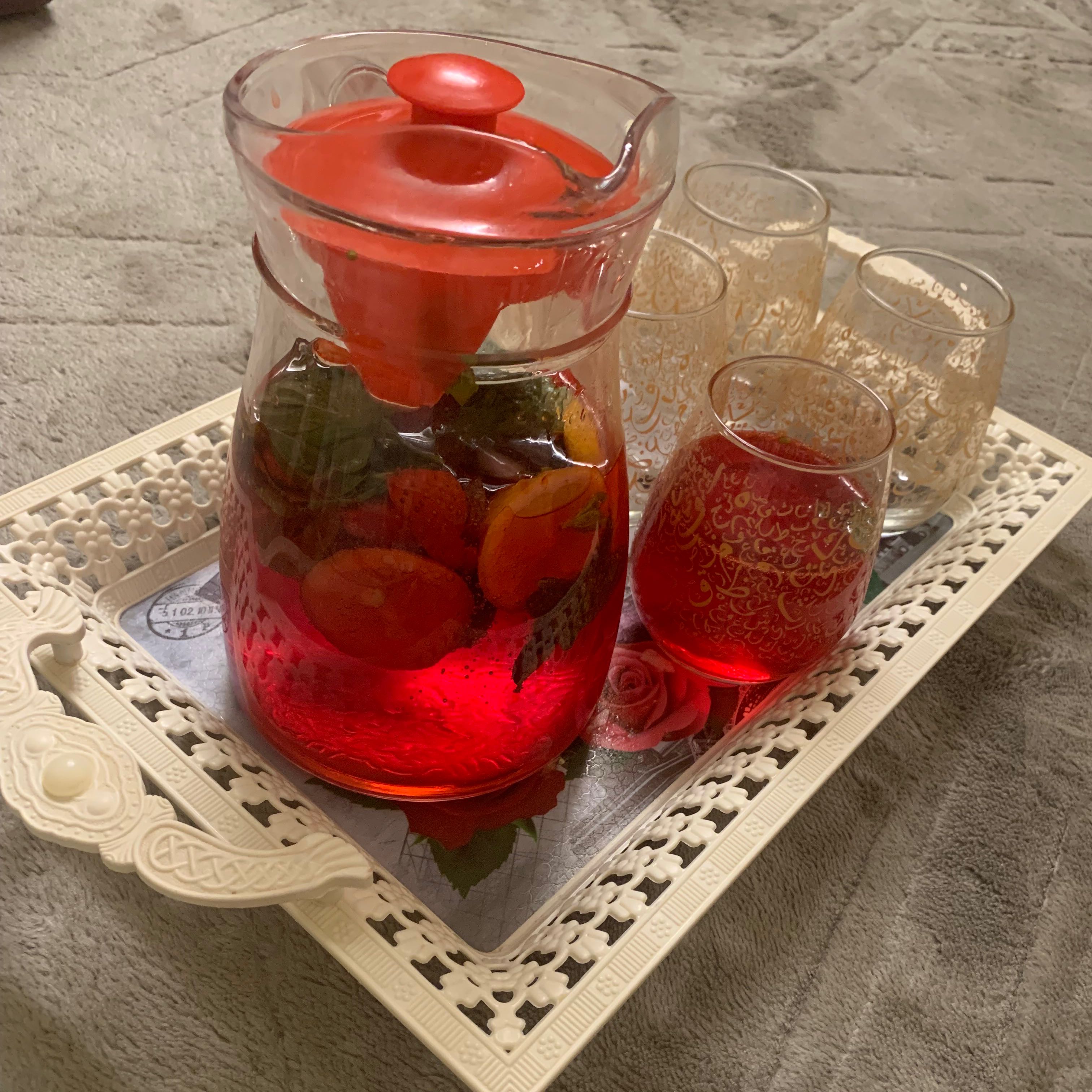 مشروب 🍷 التوت الاحمر واحد لتر ٢٢﷼