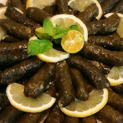 للطلب قبله بيوم ♥️