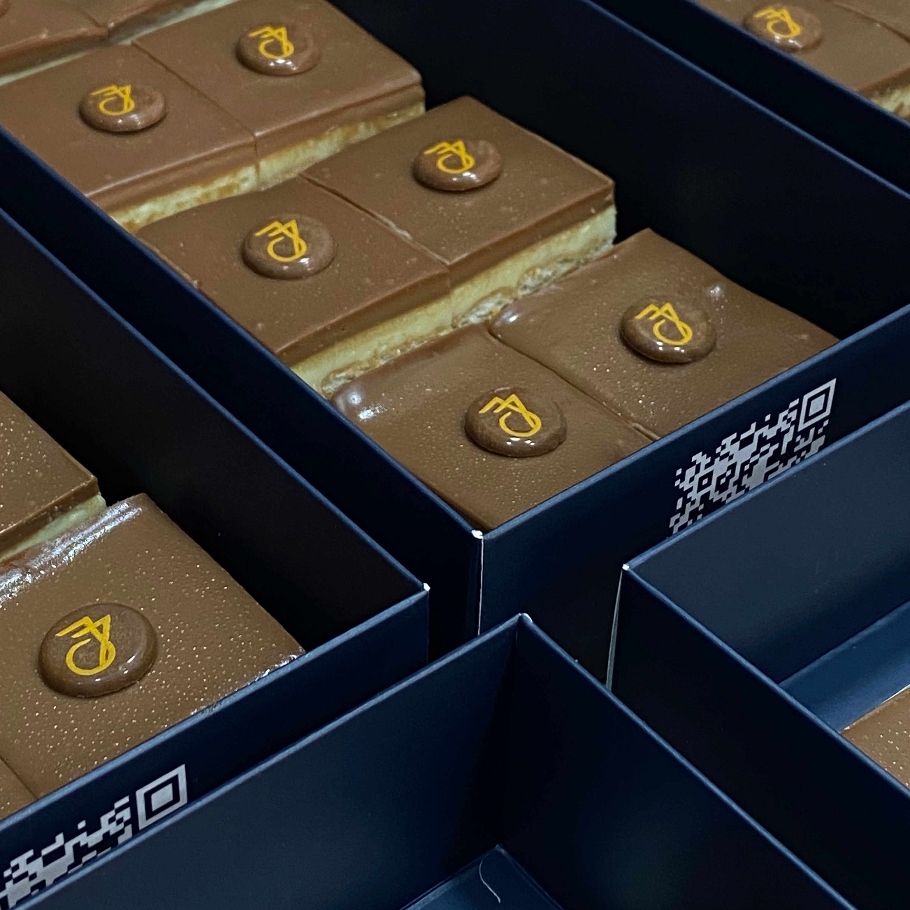 ريتشو طبقات من الطعم اللذيذ الغني بالشوكلاته