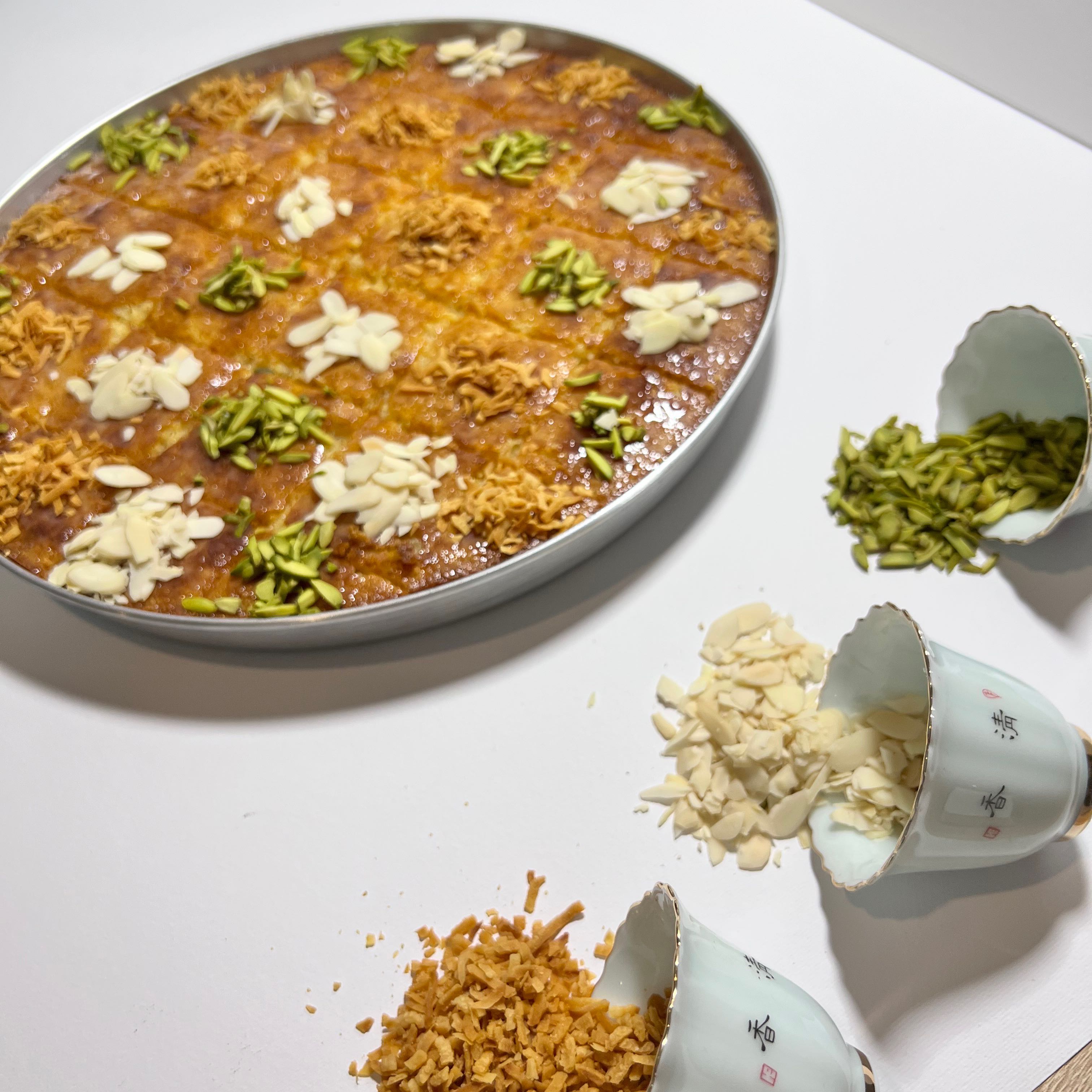 بسبوسه كلاسك بالمكسرات