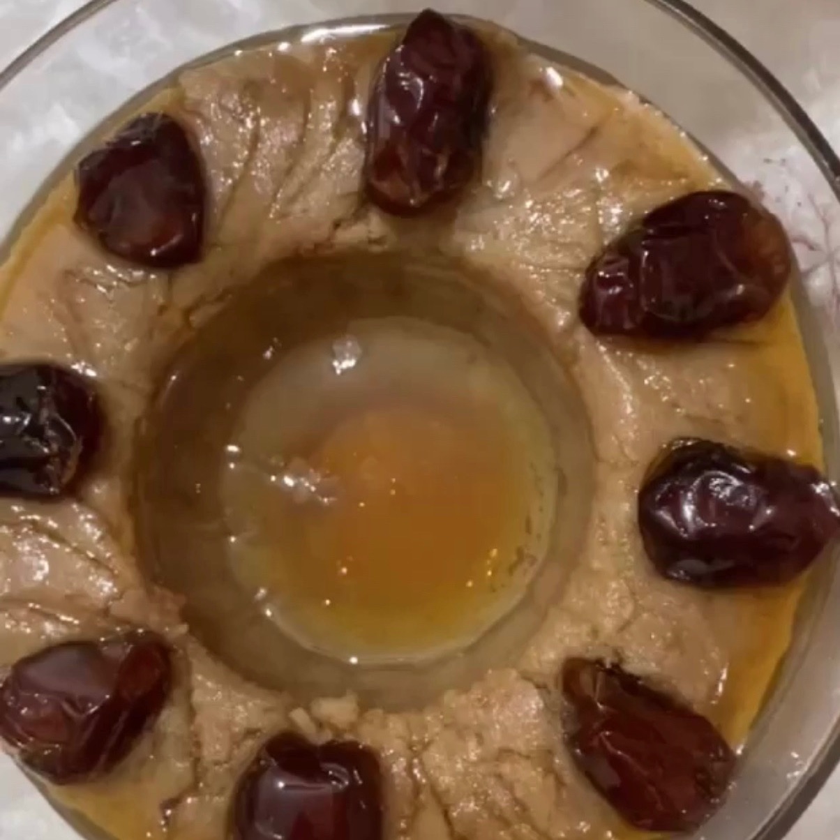 عريكه بسمن والعسل