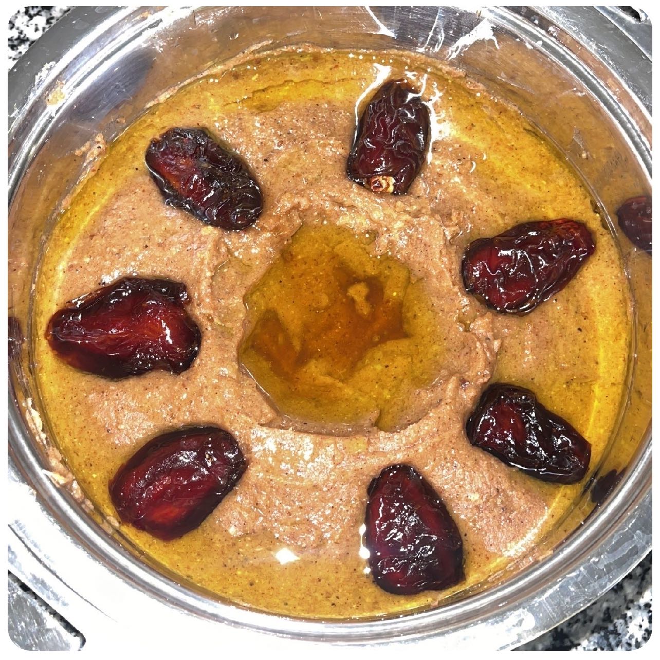قصدير الكبيره ٣٠﷼
متوسطه ٢٥﷼
صغيره ٢٠﷼
طلب قبله بيوم