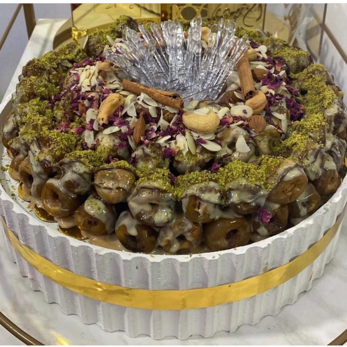 تمر محشي المناسبات 160