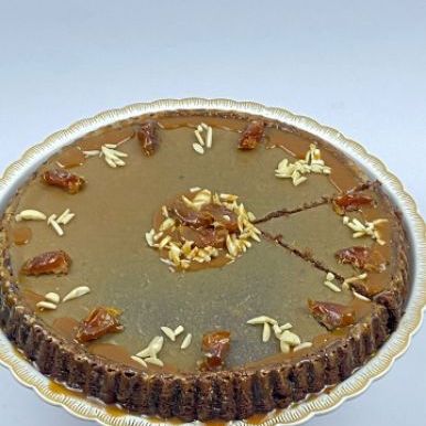 كيكة التمر هشه وطعمه 
بالصوص والتمر