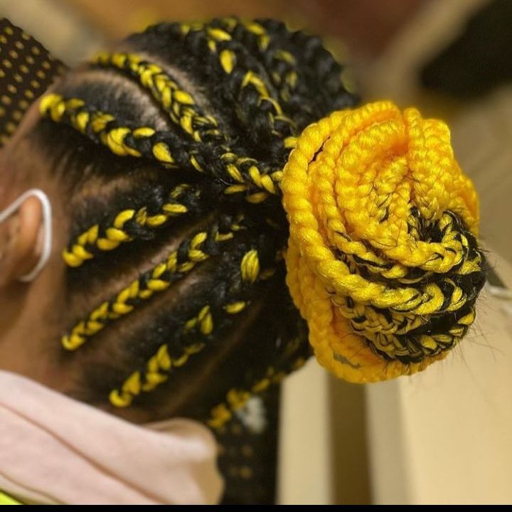 ظفاير ب الوان ع حسب اخيارك.