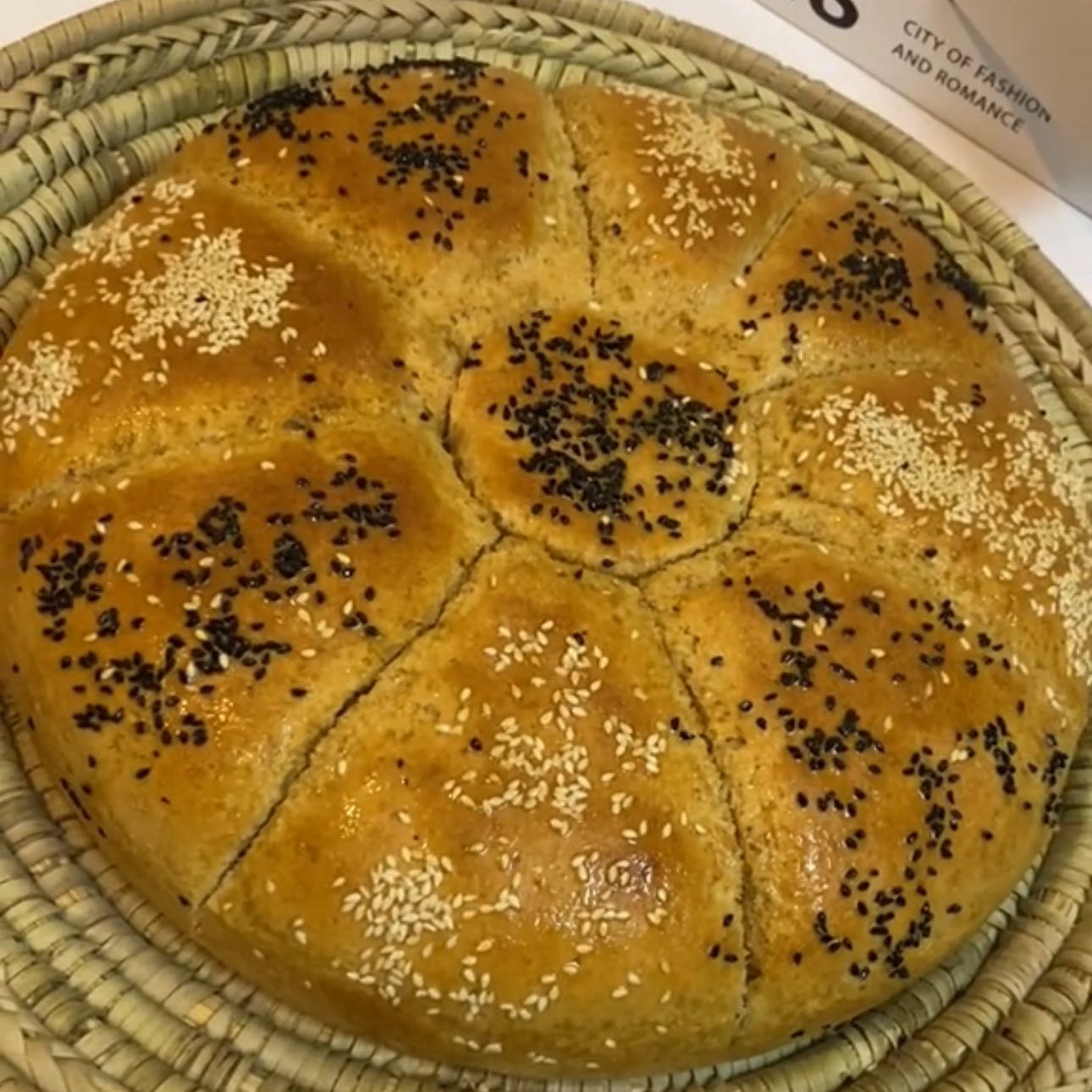 خبزة ام عبدالرحمن
الكبير : ١٠٠ ريال
الوسط: ٨٠ ريال
الصغير: ٦٥ ريال
الاضافات سمن + عسل: ٣٠
مصابيب: ريال للحبه