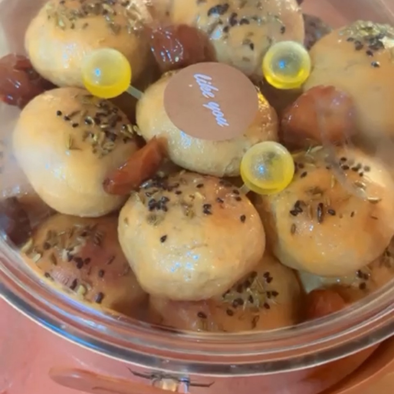 ملة مني بحشوة الجبن والتمر