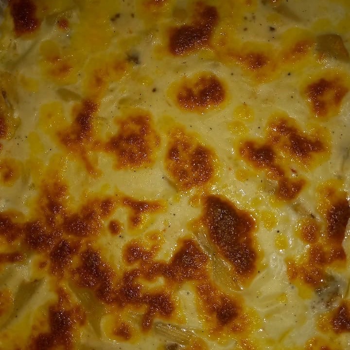 مكرونة باشميل بالزبدة البلدى والقشطة