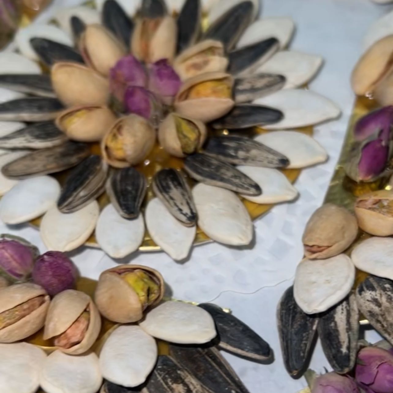 توزيعات مكسرات