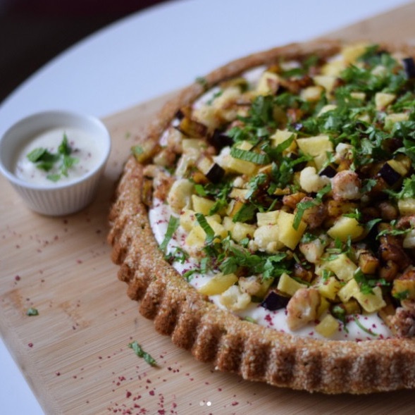 تارت الفلافل مع الصوص