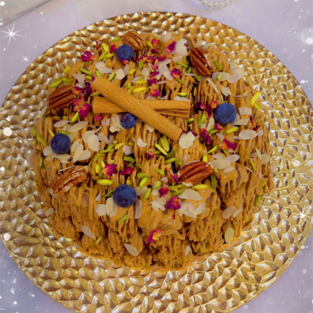 تمر محشي للعيد بالمكسرات