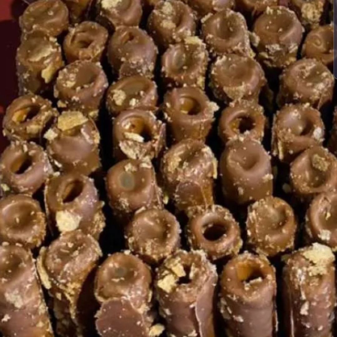 أصابع الويفر نص كيلو