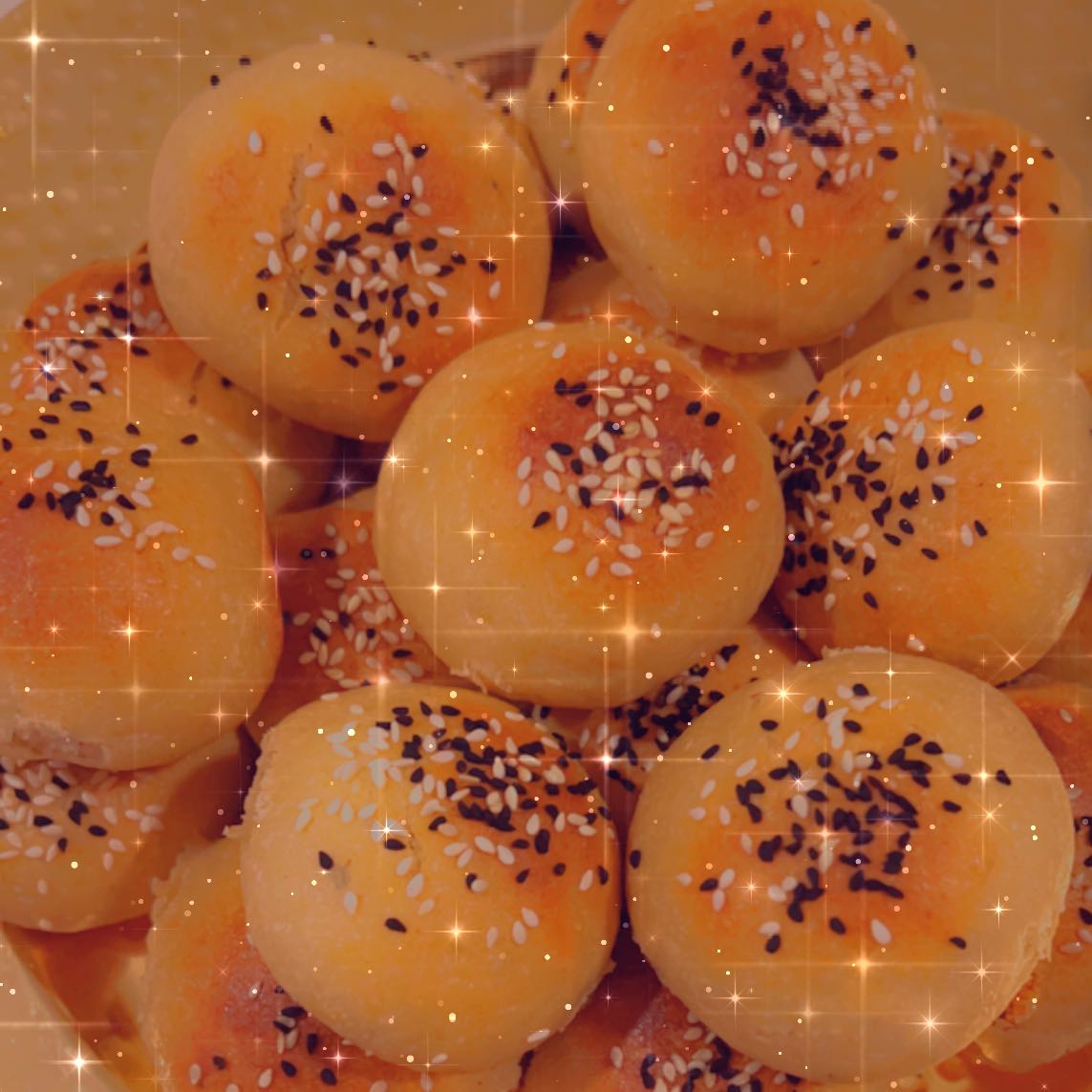 طلبيات لعميلتي العسل جعله هنا وعافيه