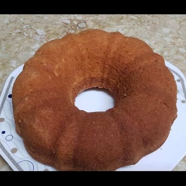 كيكه اسفنجيه ب ١٠٠ جنيه