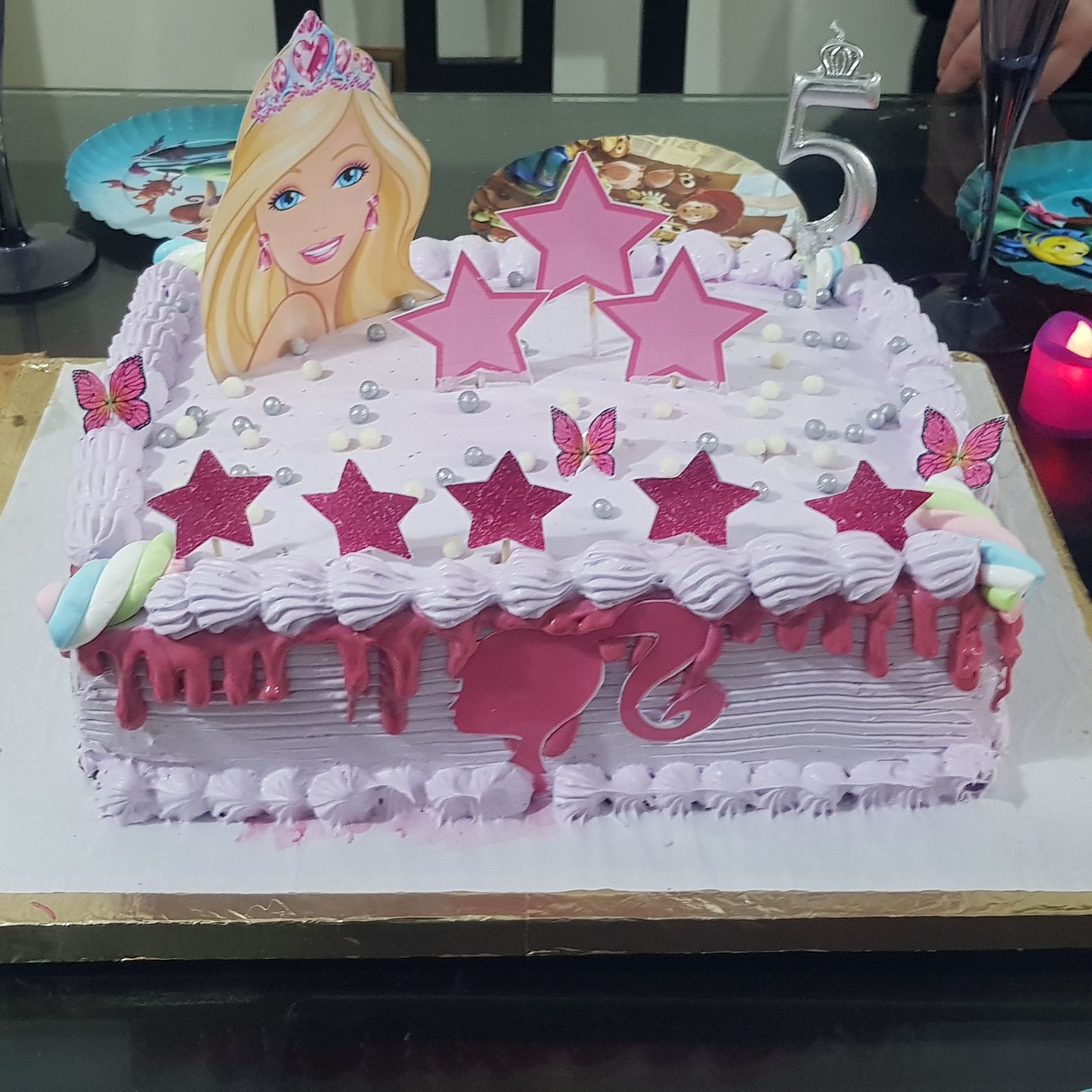 تورته بأى ديزاين بتوبرات للبنات والاولاد ب ٤٥٠