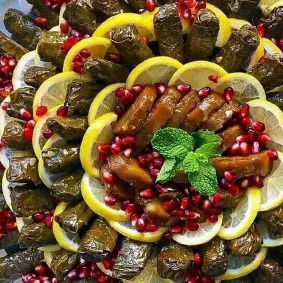 يلانجي تركي
الحشويه رز وخضراه
كيلو