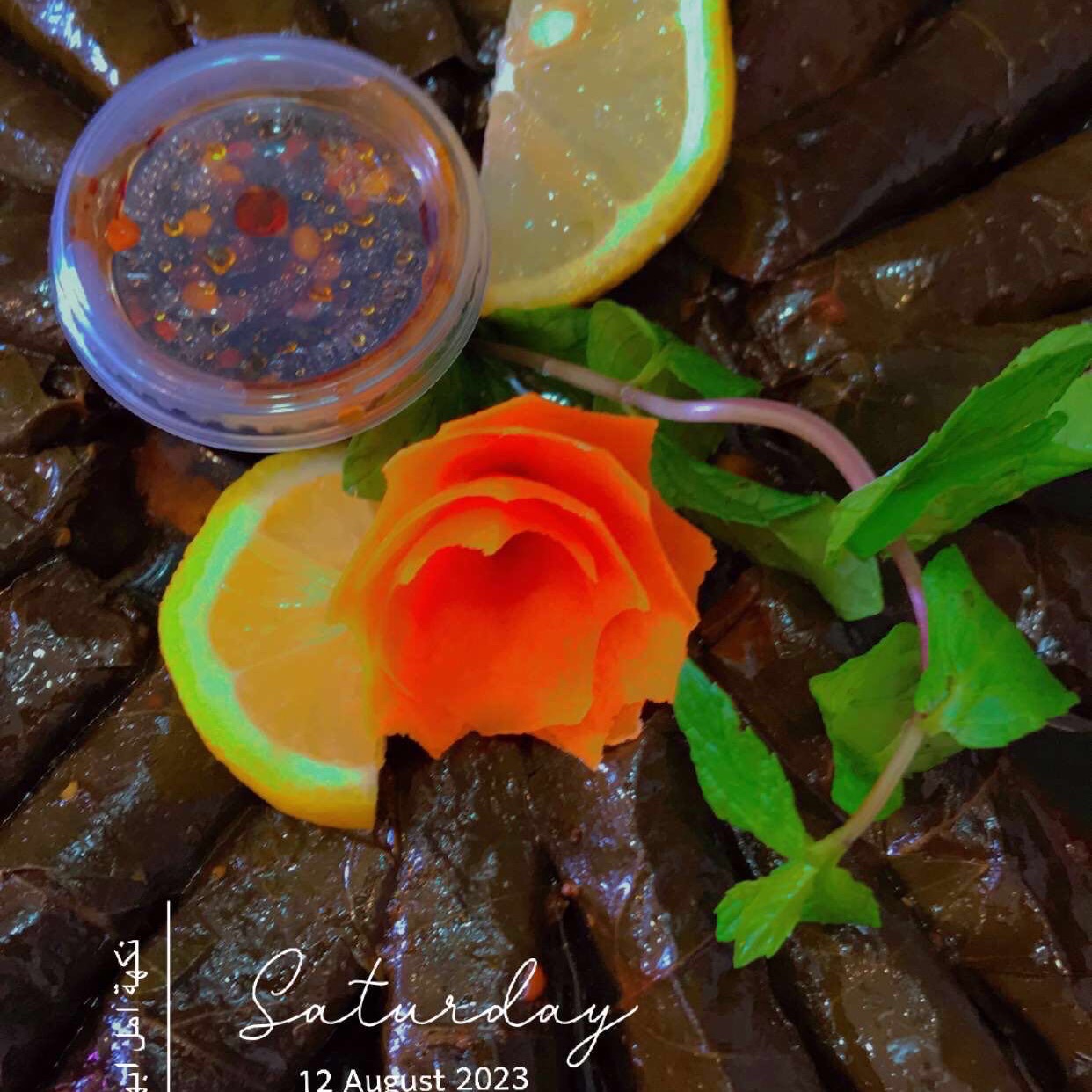 ورق العنب المحشي هو واحد من الأطباق الشائعة في منطقة الشرق الأوسط، ويعدّ غالباً من المازاوات التي تضم مجموعة من أنواع المقبلات