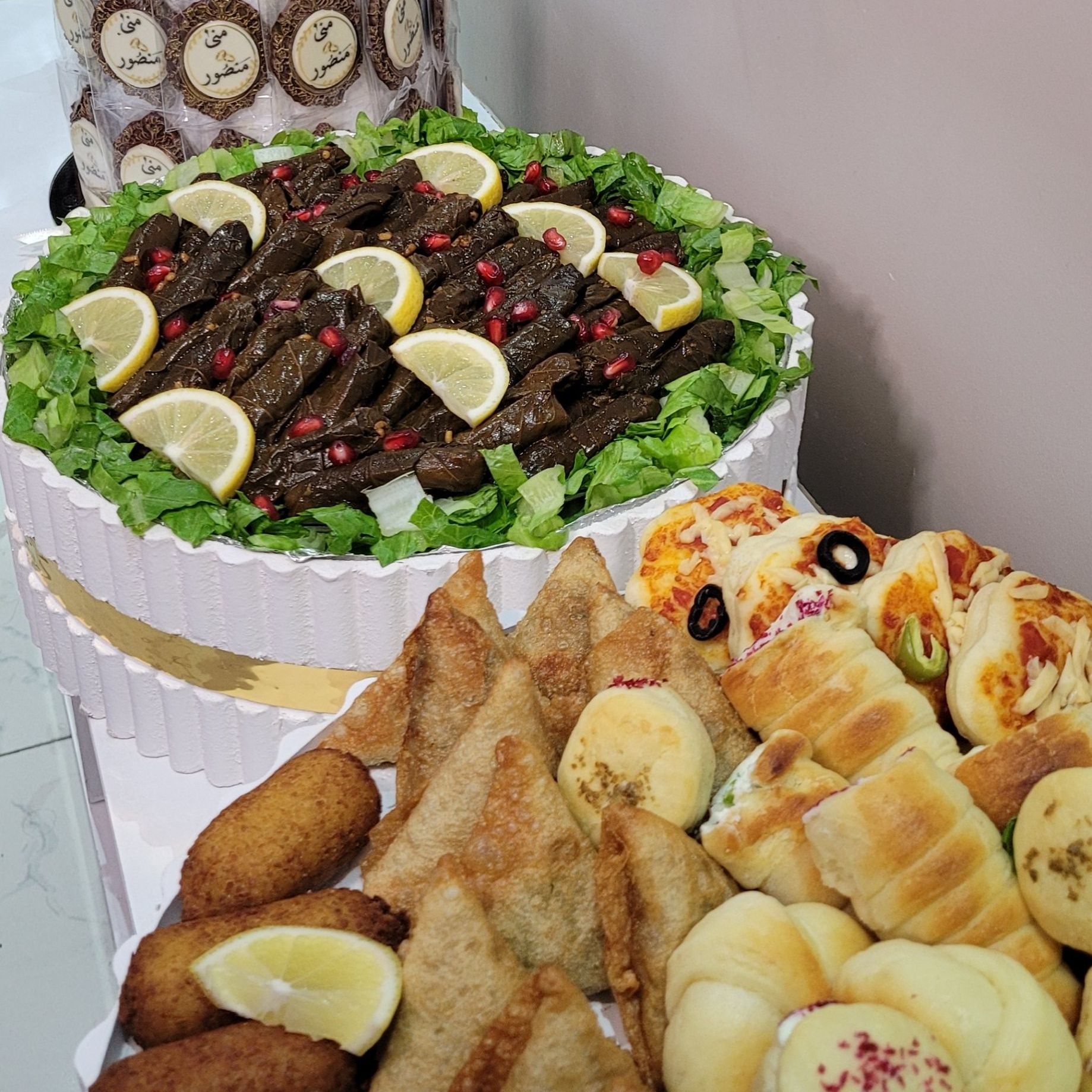 معجنات ومقليات وورق عنب
