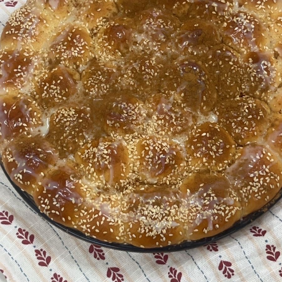 خلية نحل بالجبن والقرفه