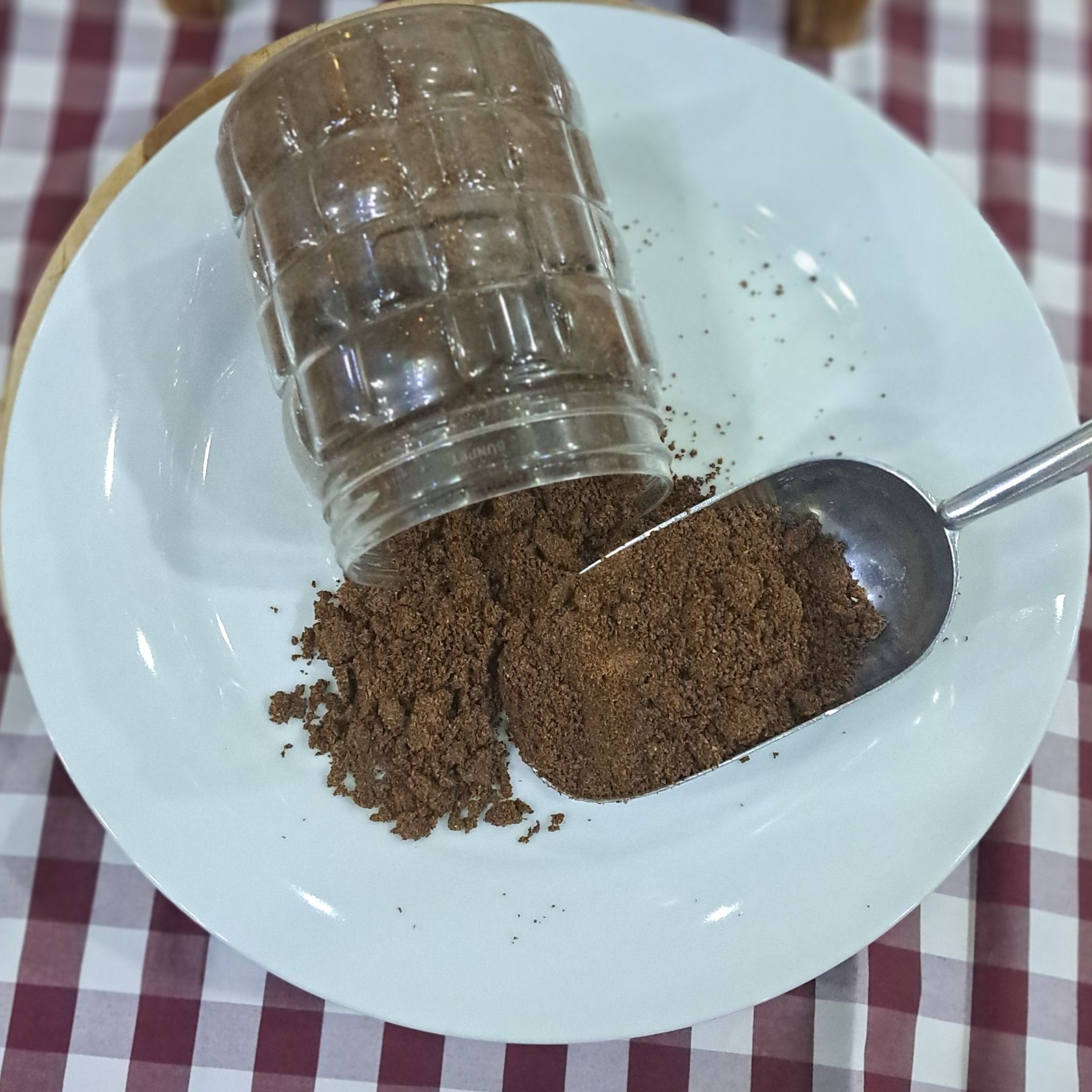 قهوة بالبندق
القهوة الفرنسية
جرب وانت الحكم
تمتاز منتجاتنا بنظافتها 

الوزن : 568 جرام