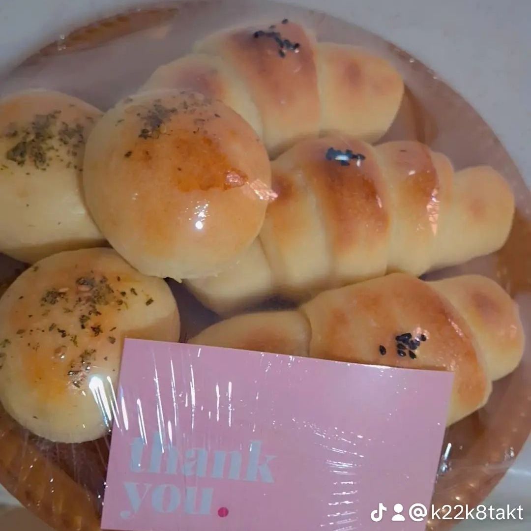 فطاير بالجبنه
والزعتر
والسبانخ