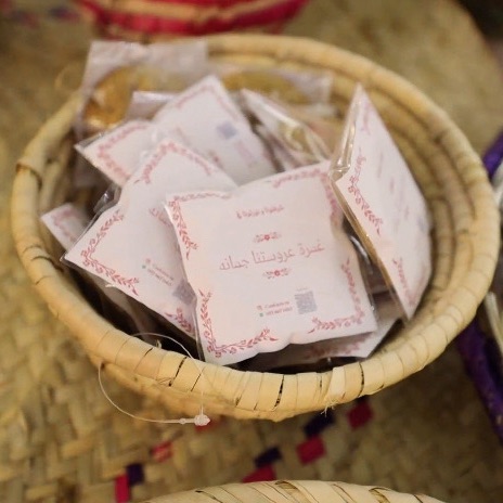 كوكيز للمناسبات مع الثيم 
كوكيز كلاسيك 35 قرام :4 ريال
 كوكيز كلاسيك 20 قرام :2.5 ريال
كوكيز براونيز الحجم العادي :2.5ريال
كوكيز براونيز الميني  :1.5 ريال
المناسبات للطلب اكثر من 100 حبة اسعار خاصة 💥