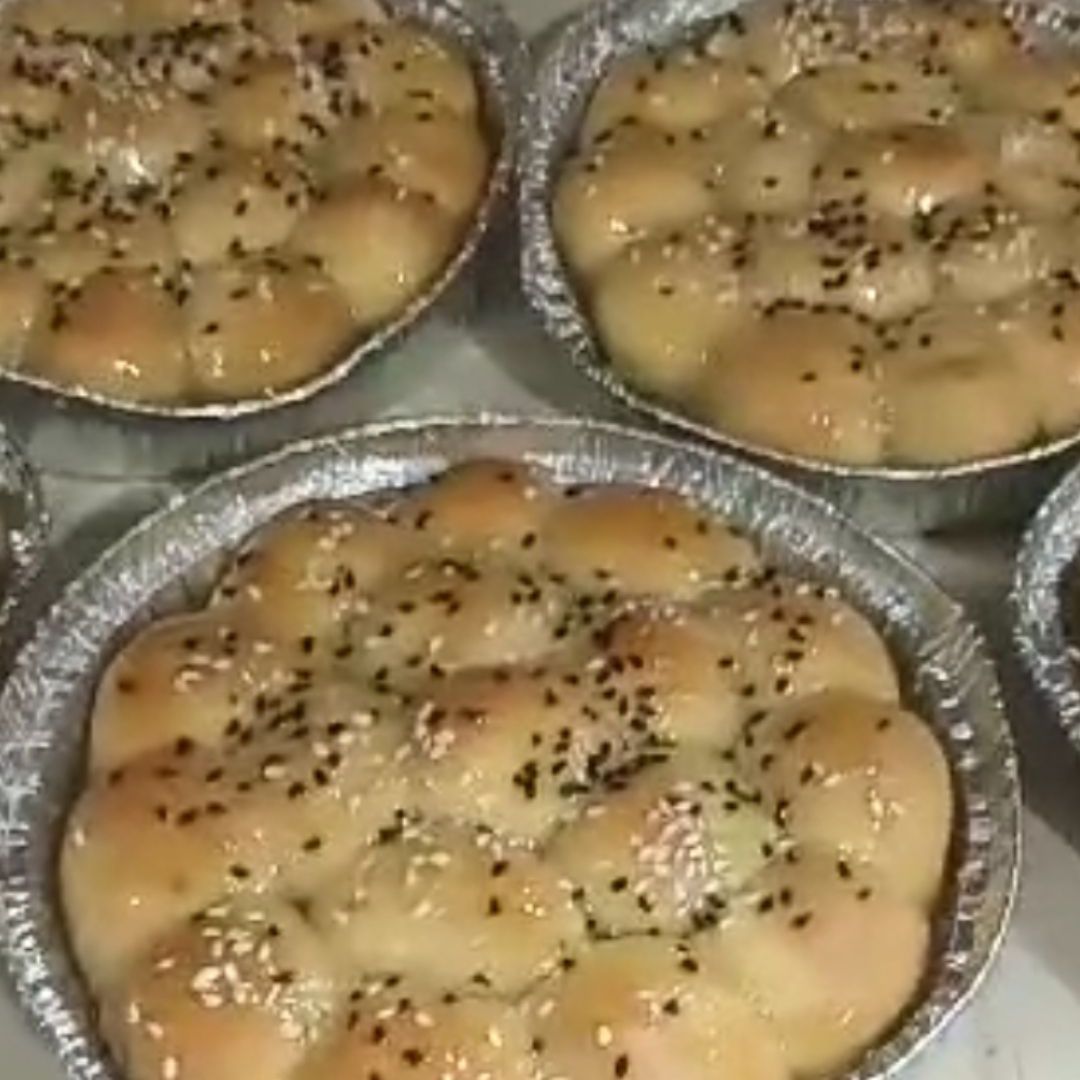 خلية نحل 
صحن صغير