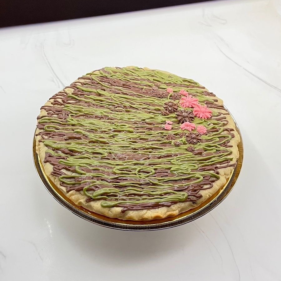 كيكة كوكيز  ملغمه بالشوكلاته البلجيكي والبستاشيو
ب٦٥