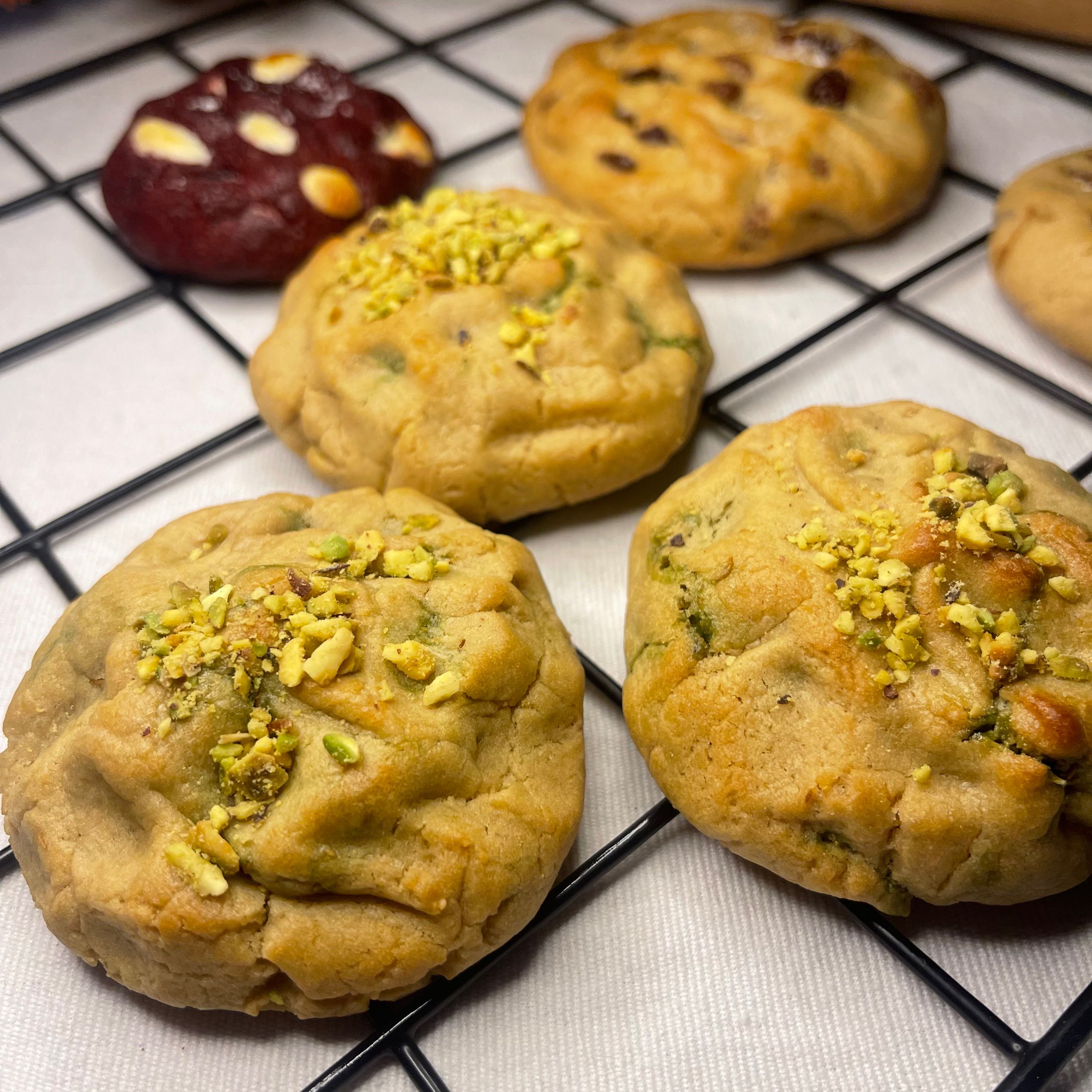 كوكيز كنافة بستاشيو الهبه 
لايقاوم 😋💖