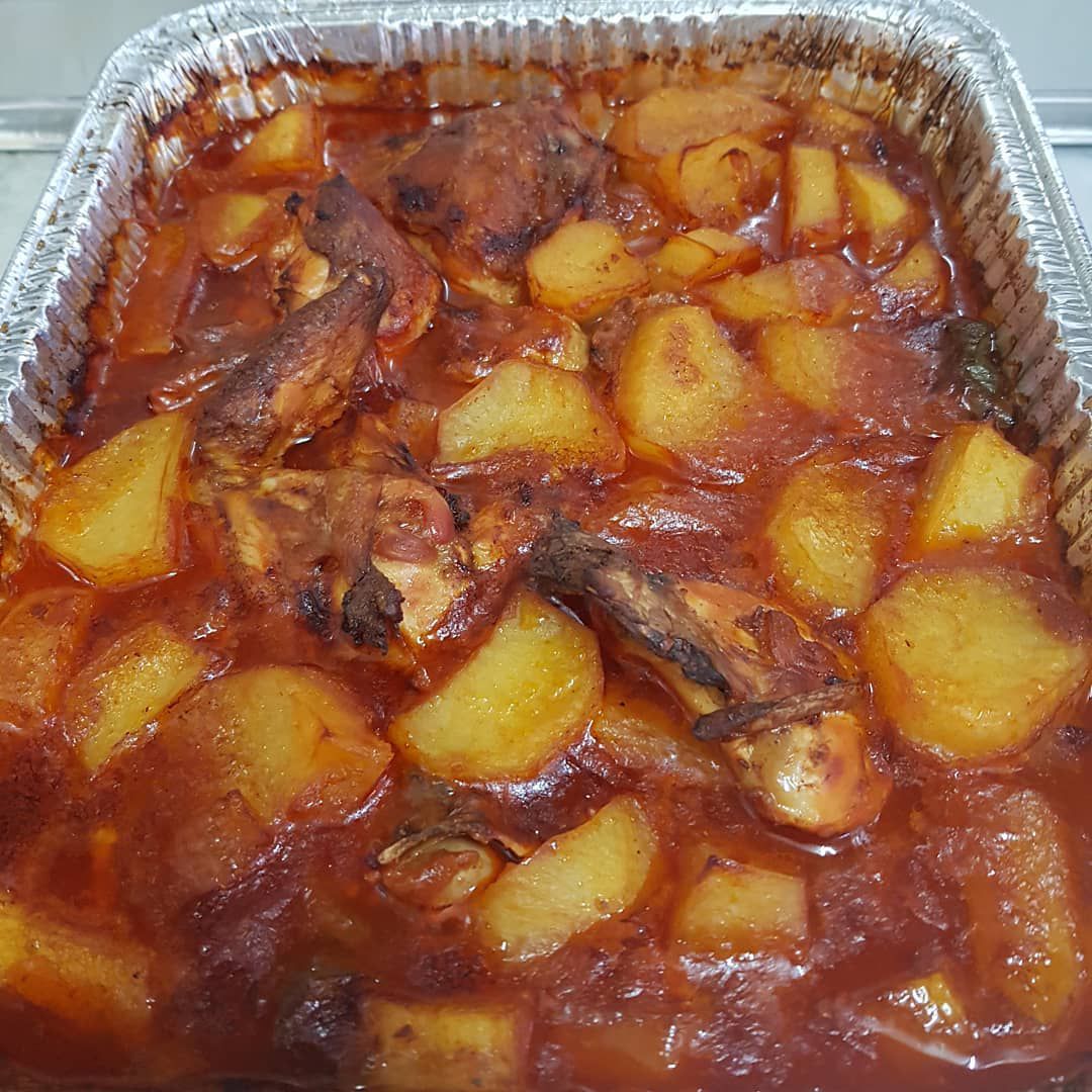 صينيه بطاطا مع دجاج بالفرن