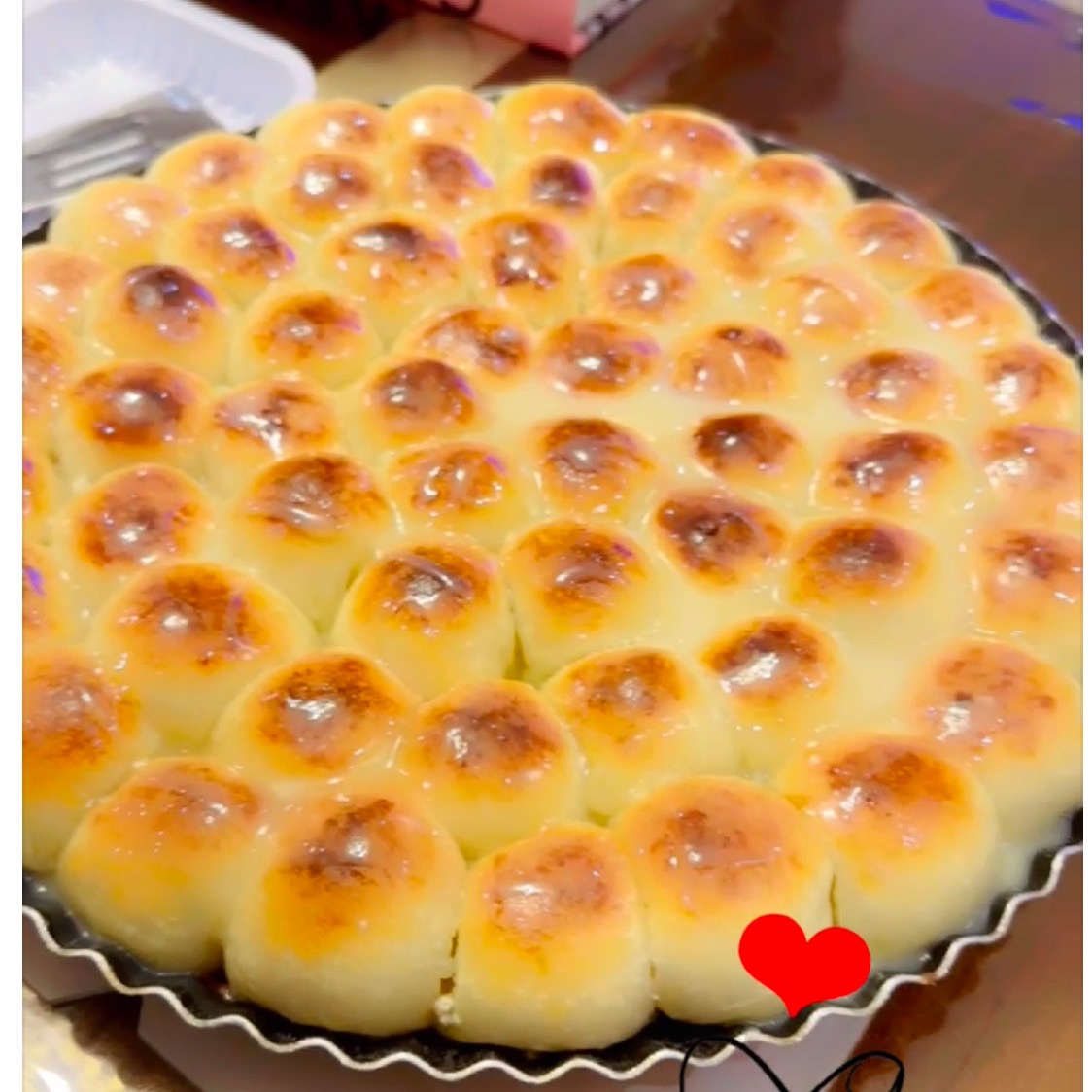 خليه بالجبن