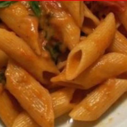 مكرونة باستا بالكريمة
