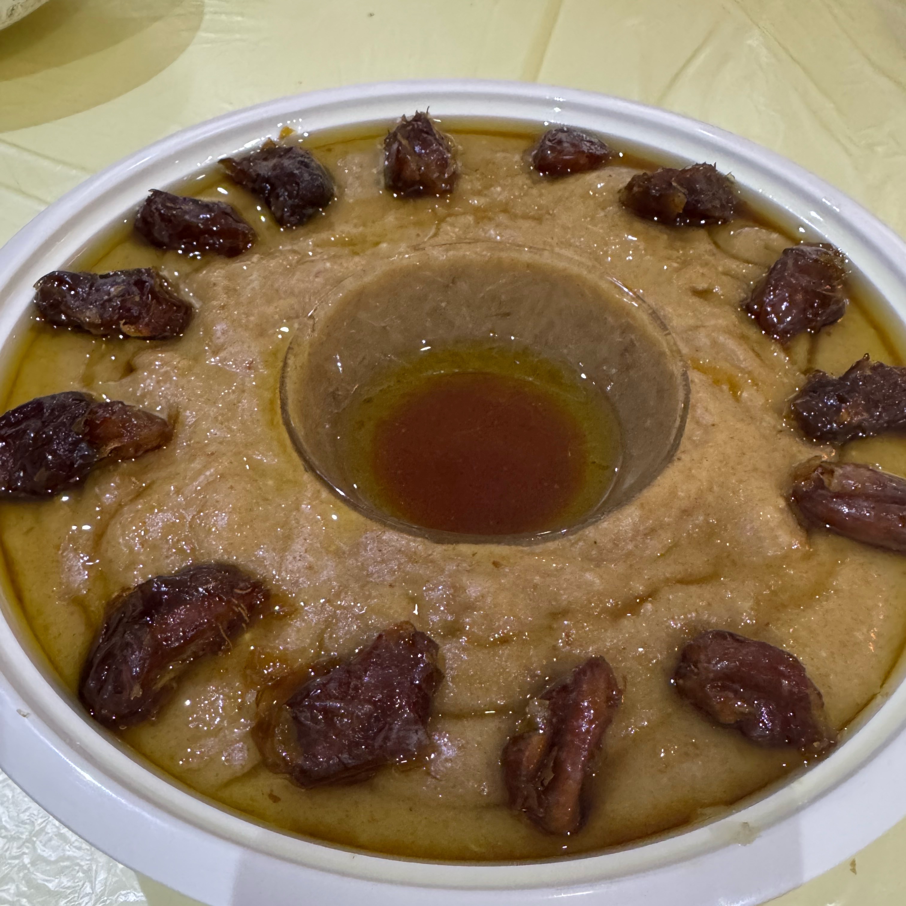 عريكة جنوبيه بالتمر والسمن والعسل