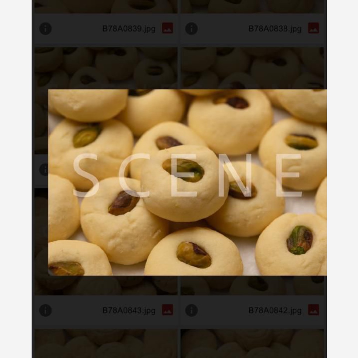 غريبه 
جميله بشكلها وطعمها
الطلب قبل ب ٣ ساعات