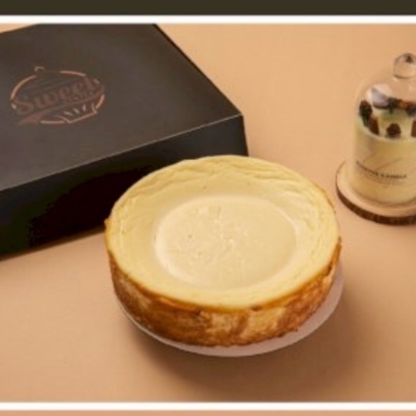 سان سبيستيان 
حلى يأخذك لعالم جميل 
أعد  بأفضل المواد لك 
الطلب  قبل   ١٢  ساعه