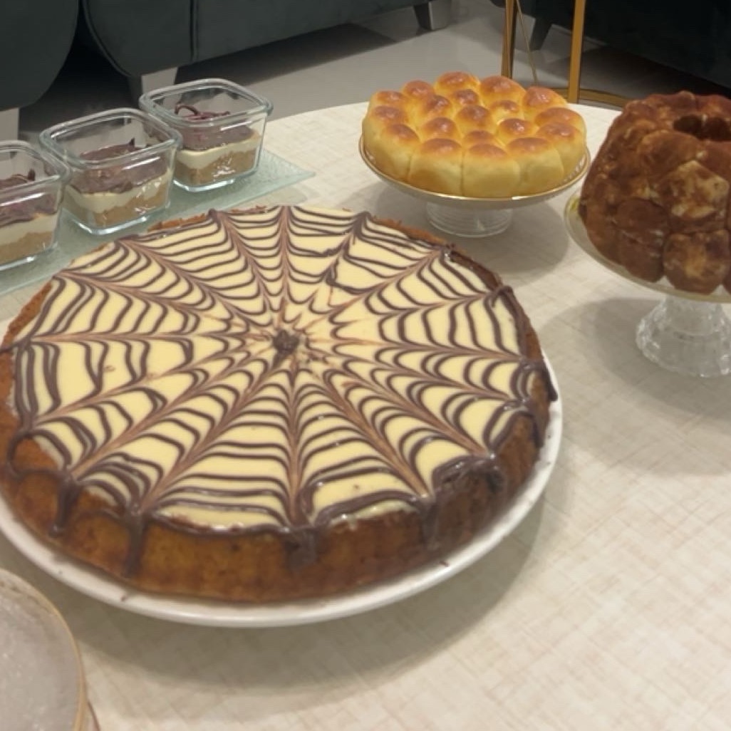 كيكة القشطه 
خلية 
حلا كسات 
فطيرت القرفه ونستله