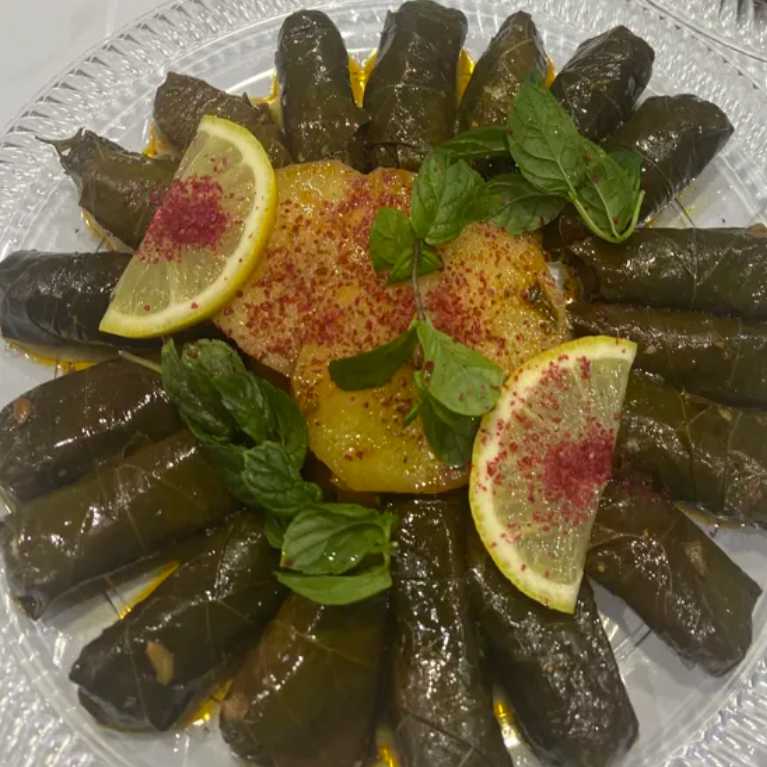 صحن ورق عنب
