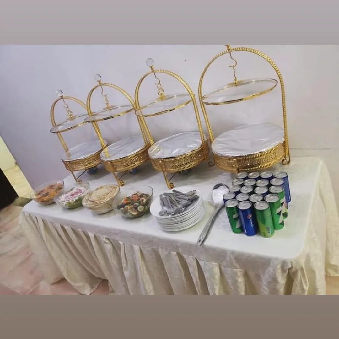 100سخص20سخان18سلطات3900ريا
75سخص15سخان13سلطه2900
50شخص10سخانات8سلطات1900
شامل التوصيل والصحون ملاعق شوك الخبز البيبسي 🔴🔴