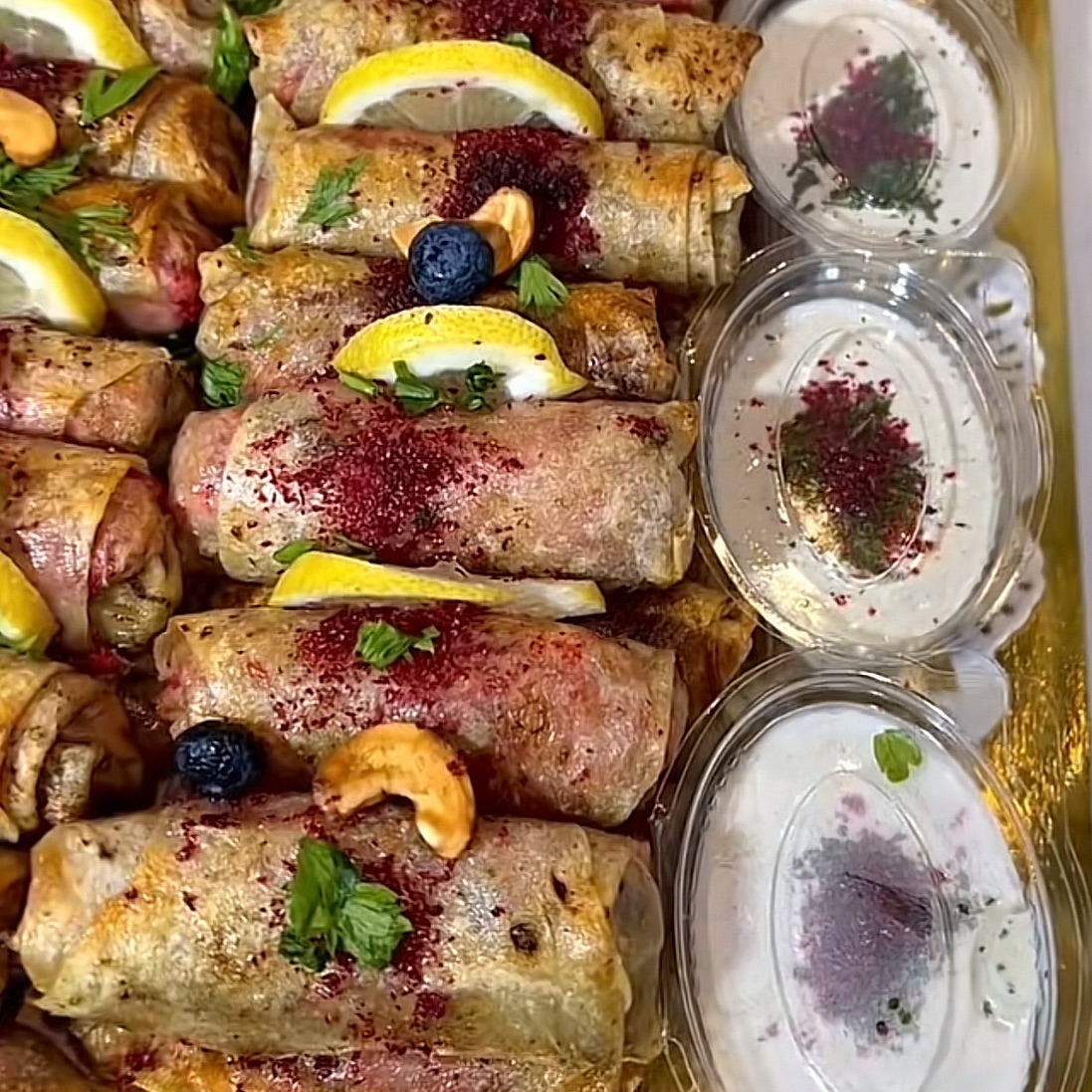 مسخن دجاج مع الصوص اللذيذ