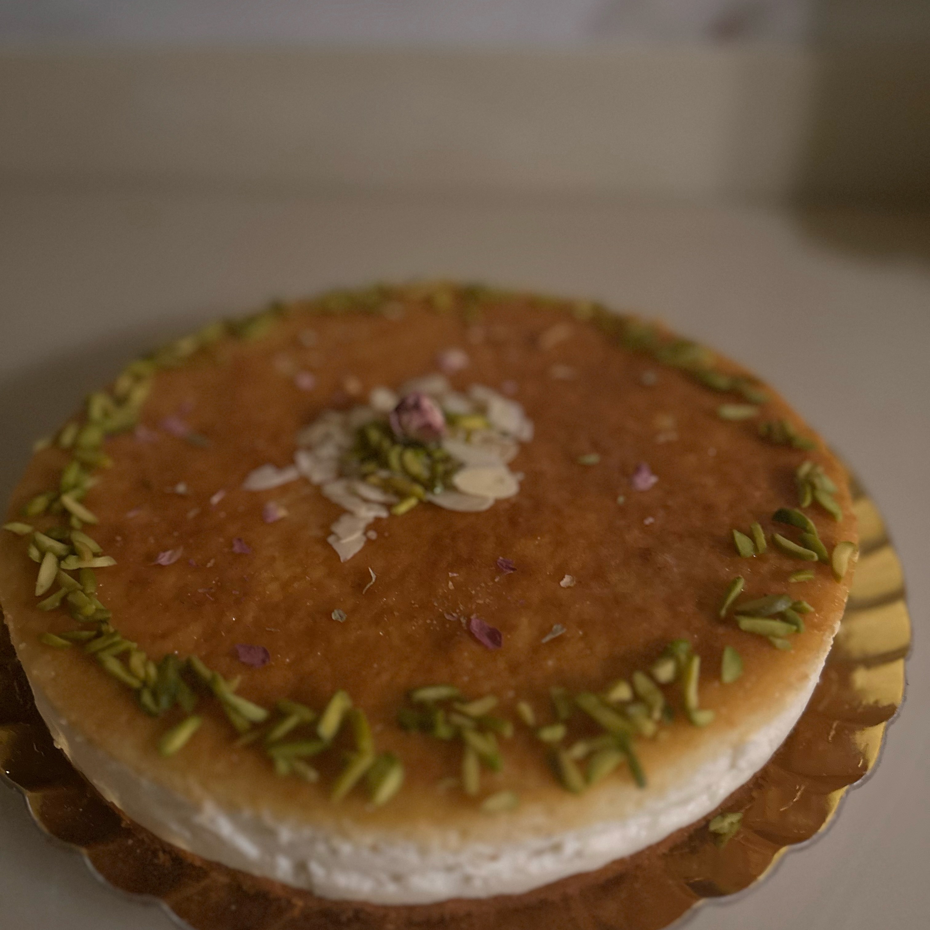 بسبوسه محشية قشطة